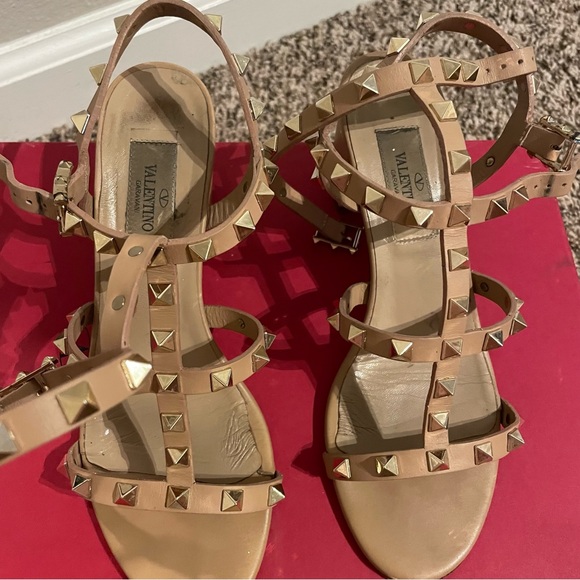 Valentino Garavani rockstud calfskin ankle strap sandal 60 mm skin color EU 35.5 - Picture 15 of 15